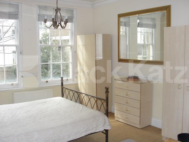 			NEW INSTRUCTION, 4 Bedroom, 1 bath, 1 reception Terraced House			 Kennington Road, Kennington